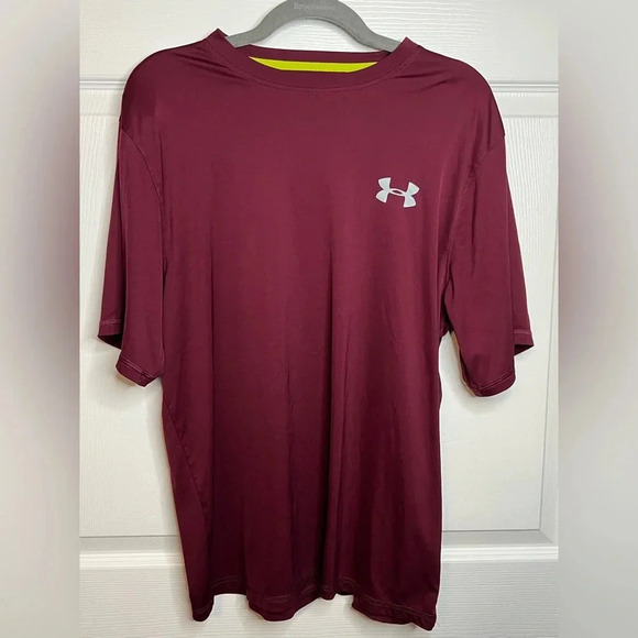 Under Armour Short Sleeved Red Athletic Loose Catalyst Shirt Mens Medium GUC - Picture 1 of 6
